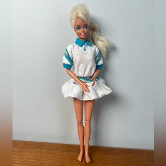 Vintage Barbie Doll with Tennis Barbie Outfit Collectible - Picture 2 of 9